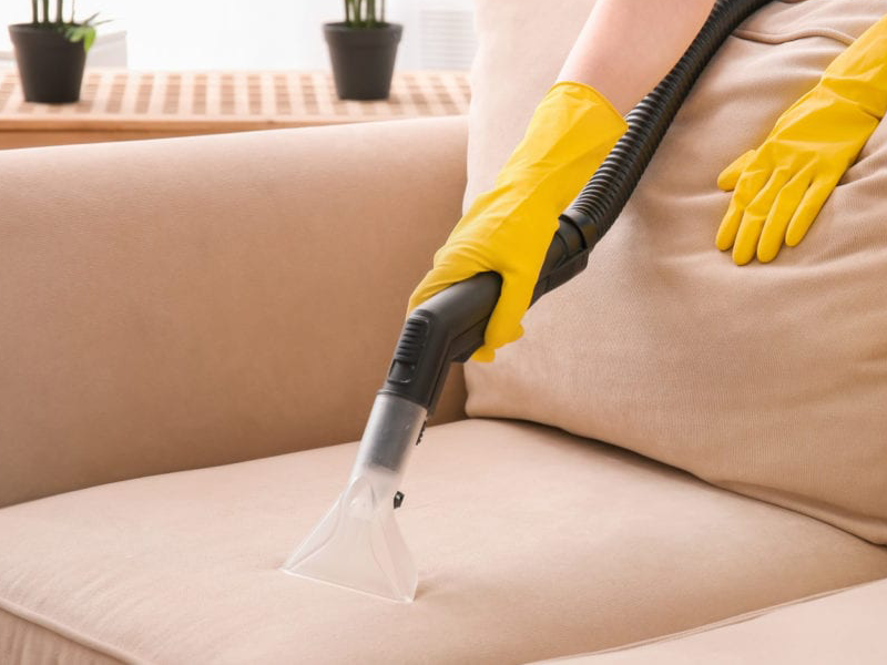 Upholstery-Steam-Cleaning-Pic-800x600