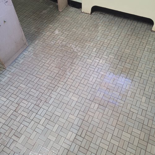 Super-Steamer-Tile-Clean-2